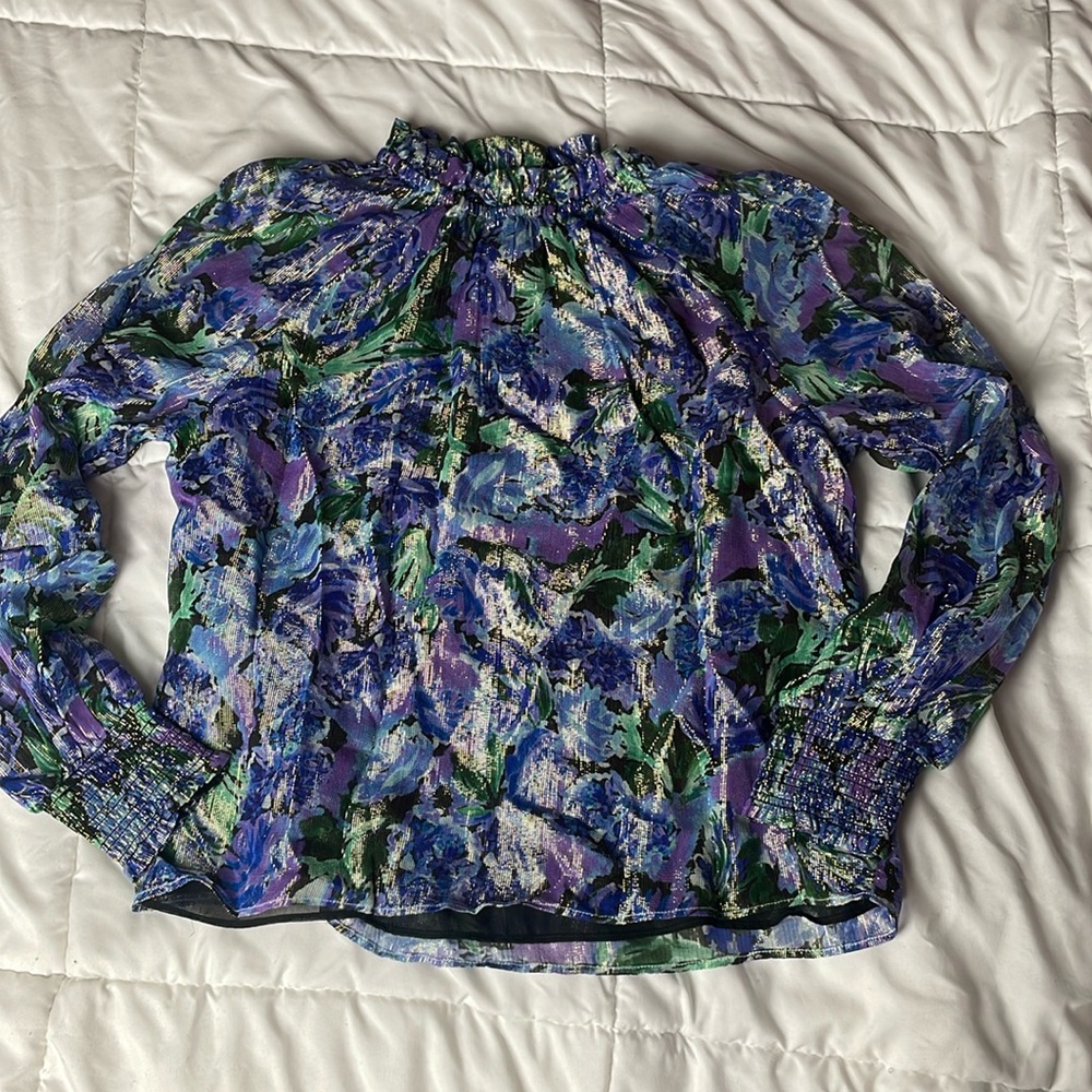 Saylor New York purple and blue floral viscose blouse.